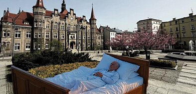 Nikt mnie nie zaprosił – syndrom wałbrzyskiego kanapowca