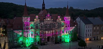 Mapping wałbrzyskiego ratusza na filmie w dużej jakości i z drona