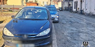 Wałbrzych: Jechał bez prawa jazdy i na cudzych tablicach rejestracyjnych