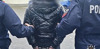 Podgórze: Pobili kobietę i ukradli 200 zł