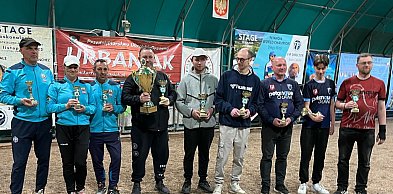 Małe kule, duża sprawa. Jedlina-Zdrój gra o więcej niż tylko punkty