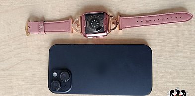 Przywłaszczyła telefon i smartwatch.