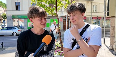 Sonda: Kto zasłużył na czerwony pasek?