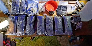 Policja zabezpieczyła blisko 9 kg amfetaminy w Wałbrzychu-22038