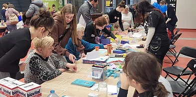 Zadbali o zdrowie na Dzień Babci i Dziadka