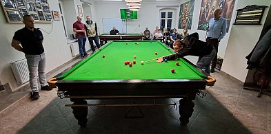 Snooker na profesjonalnym stole w Głuszycy