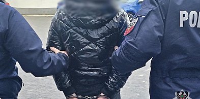 Podgórze: Pobili kobietę i ukradli 200 zł