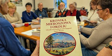 Potężna Kronika na 700-lecie Mieroszowa
