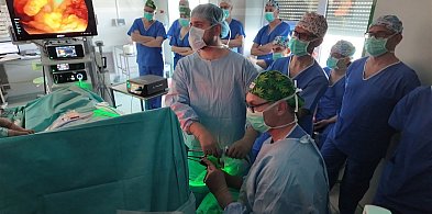 Poznawali nowatorskie techniki chirurgii onkologicznej