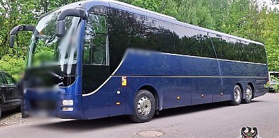 Autokar z dziećmi zatrzymany z powodu usterki hamulców