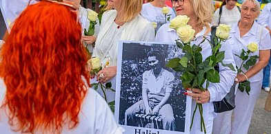 Biały bukiet na drodze śmierci. Dlaczego musimy pójść w Białym Marszu?