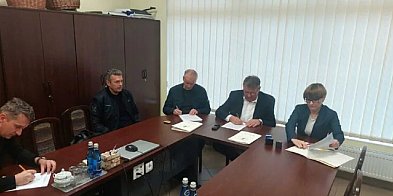 Walim: Umowy na odbudowę dwóch mostów podpisane-20391