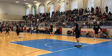 Będzie mecz siatkówki oraz zbiórka na schronisko-21371