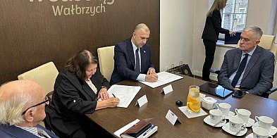 Podpisano umowę na budowę nowoczesnej Stacji Uzdatniania Wody-22011