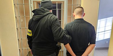 Uciekał kradzionym kamperem