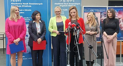 Laboratorium Kobiecości - zadbaj o siebie w Dzień Kobiet