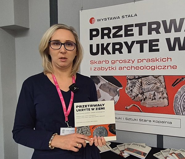 Wałbrzych: Zwłoki na pl.Kościelnym przetrwały 200 lat-21416