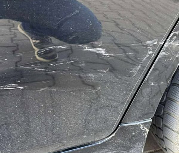 Szukamy sprawcy parkingowej kolizji-21518