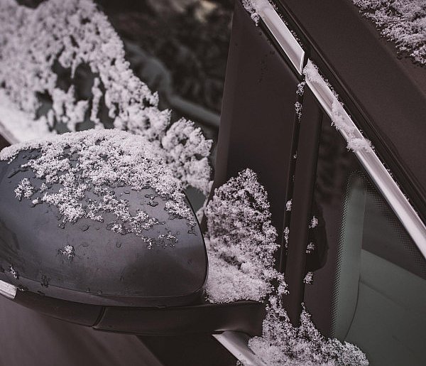 Zimowy atak w całej Polsce. Kierowców czeka kosztowna niespodzianka-21542