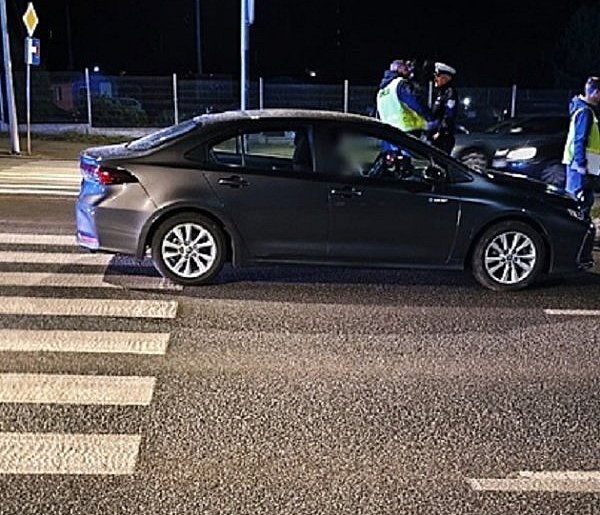 Wałbrzych: 78-latka potrąciła trzy nastolatki-21564