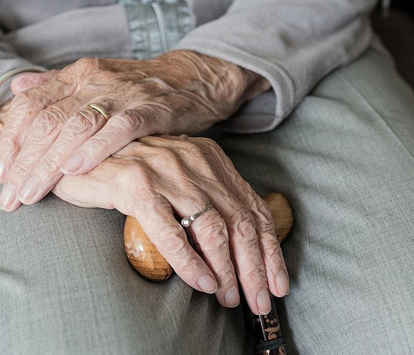 Te osoby dostaną dwie emerytury w grudniu. ZUS przesuwa przelewy-21582