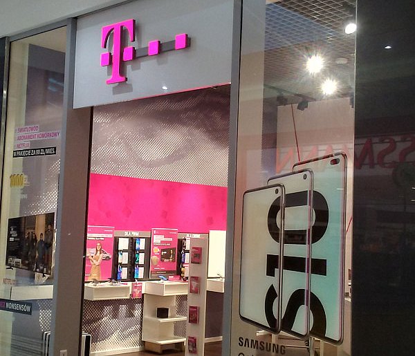 T-Mobile musi wypłacić klientom po 500 zł. Sprawdź, czy ciebie też dotyczy-21630