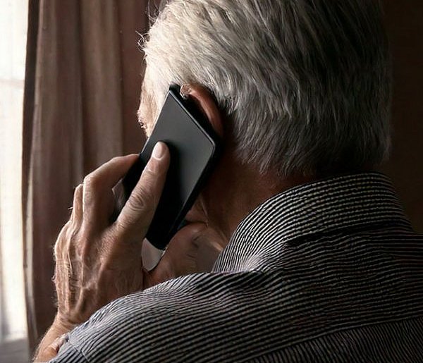 Oszukali seniora na 230 tysięcy złotych-21768