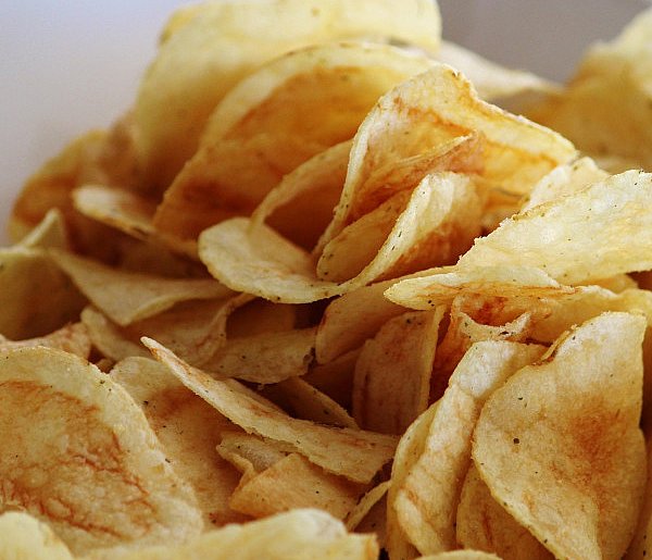 Podatek tłuszczowy uderzy w przekąski? Posłowie pokazują projekt-21985