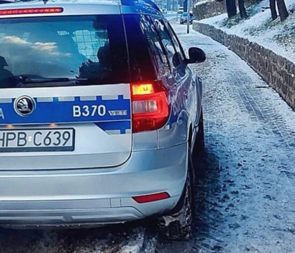 Zignorował cofnięcie prawa jazdy-22435