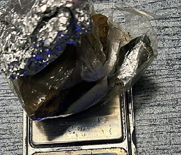 25-latek zatrzymany z haszyszem na Podgórzu-22672