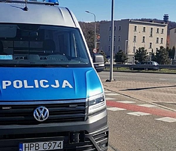 65 wykroczeń kierowców podczas akcji ''Pieszy kontra pojazd''-22756