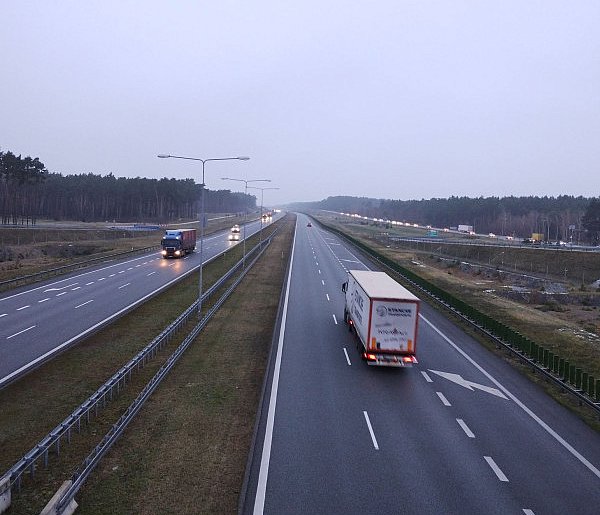 Kolejne opłaty dla kierowców. Jazda po Polsce tania nie będzie-22759