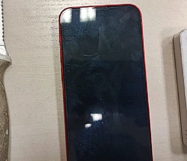 Smartfon albo życie. Grozi nożem na Sobięcinie