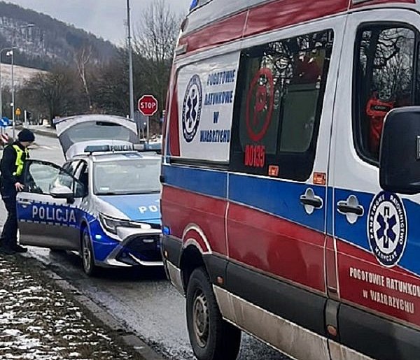 Skręcał na zielonym – potrącił pieszą na pasach