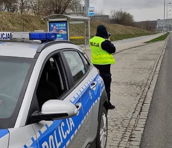 41-latek złapany na przekroczeniu prędkości