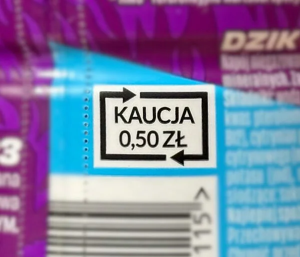 Zakupy w majówkę będą inne. Chodzi o kaucje za opakowania