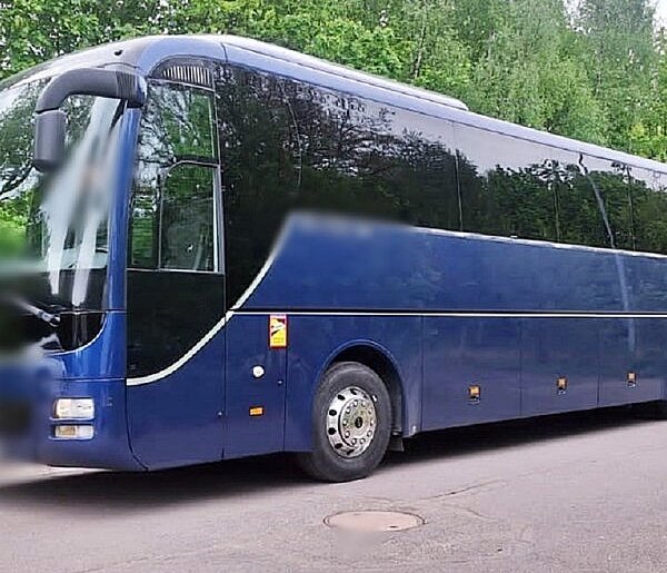 Autokar z dziećmi zatrzymany z powodu usterki hamulców