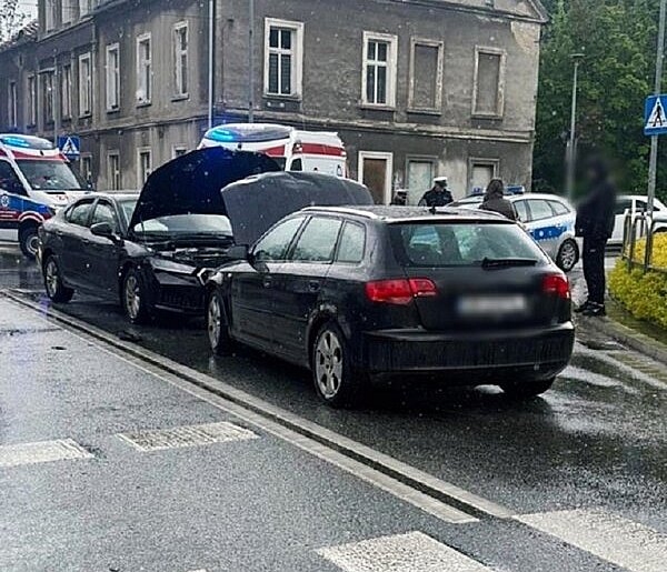 Podgórze: Poszukiwany 24-latek spowodował czołowe zderzenie