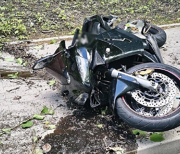 Wałbrzych: Motocyklista stracił panowanie nad maszyną