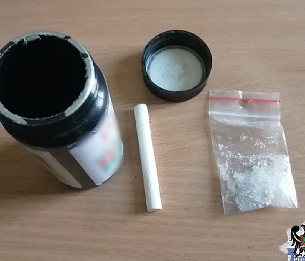 Policja zatrzymała dwóch 30-latków z narkotykami