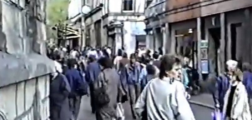 Tłumy na ulicach Wałbrzycha - zobacz nagranie