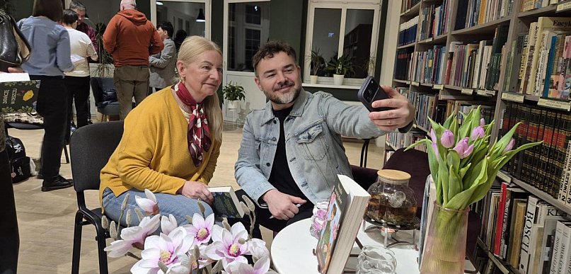 Głuszyca: Spotkanie autorskie z pisarzem Jakubem Bączykowskim