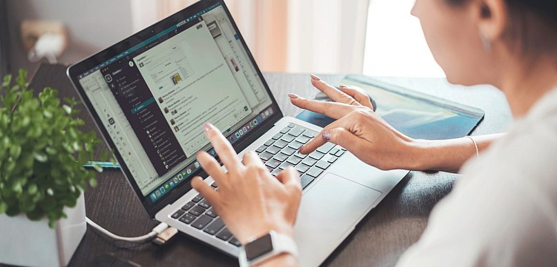 Polacy dorabiają, gdzie się da! Oto, w jakich branżach łapią zlecenia