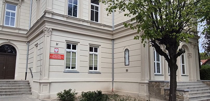 Szczawno-Zdrój: Rewolucja w „Ceramiku” –  szkoła stawia na nowoczesność!