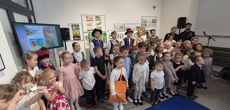 Wałbrzych nasze miasto - konkurs plastyczny