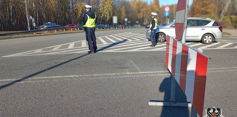 Wzmożony ruch i więcej policji na ulicach - 20969