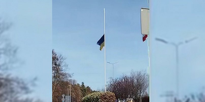 Trzeci raz ukradli ukraińską flagę - 21023