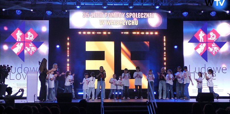 Ewolucja Pomocy Społecznej na przestrzeni 35 lat - 21494