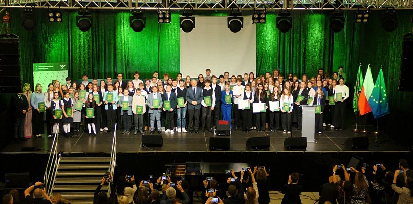 Najzdolniejsi uczniowie nagrodzeni - 21561