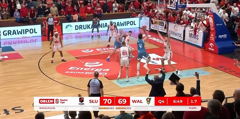 Górnik lepszy od Czarnych. Zwycięstwo po thrillerze w Słupsku (VIDEO) - 22438